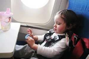 4 lưu ý khi cho trẻ đi máy bay 