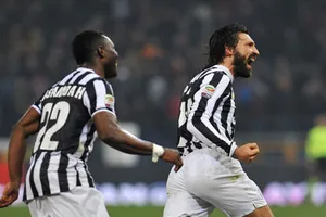 Juventus làm nên lịch sử tại Serie A