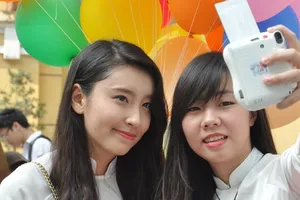 Vẻ đẹp của nữ sinh trong ngày xa trường