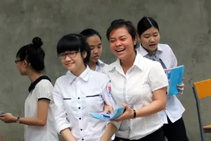 Chông chênh vì dạy và học... vẹt