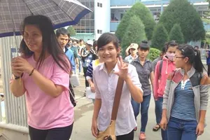 Lòng yêu nước chân chính tiếp tục vào đề thi Văn 