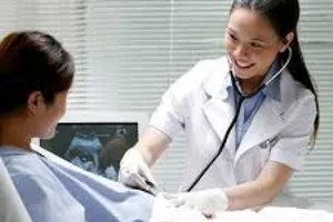 Khám thai sớm dễ sẩy thai?