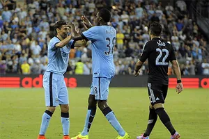 Man City thắng giòn giã trên đất Mỹ