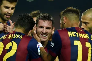 Kết quả: Ronaldo giúp Real Madrid đại thắng, Messi cận kề vĩ đại nhất