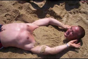 Những tình huống 'khó đỡ' trên bãi biển