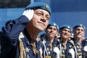 Binh sĩ các nước góp mặt trong lễ duyệt binh ngày Chiến thắng