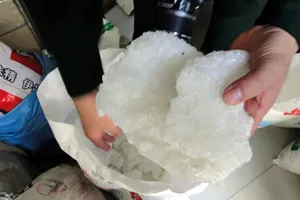 Bình Định: Phát hiện cơ sở làm bột ngọt giả quy mô lớn