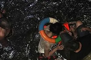 Bỏ ý định tự tử vì nước sông quá bẩn