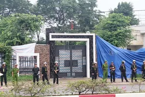 Clip lực lượng chức năng thực nghiệm hiện trường vụ thảm sát ở Bình Phước