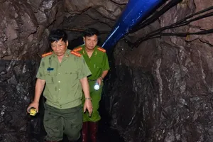 Tìm thấy thi thể một nạn nhân trong vụ sập hầm than ở Hòa Bình