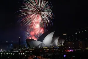 Clip màn bắn pháo hoa đón giao thừa sớm tại cảng Sydney