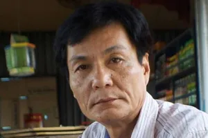 'Clip Vụ trưởng Bộ Y tế không phải là hầu đồng'