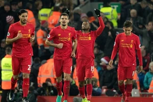Liverpool lội ngược dòng đá bại Stoke City 4-1