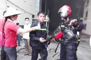 Cận cảnh vụ cháy tại Khu công nghiệp Trà Nóc