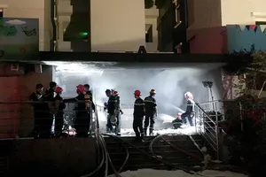 Hiện trường vụ cháy chung cư ở TP.HCM, 13 người tử vong