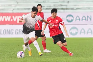 Trận đấu hấp dẫn ngay từ đầu