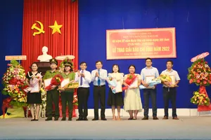 Long An trao giải Báo chí năm 2022 cho 35 tác phẩm xuất sắc 