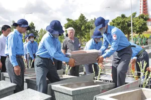 Long An: Tổ chức lễ truy điệu, an táng 42 hài cốt liệt sĩ, quân tình nguyện Việt Nam