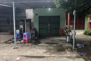 Đã thu giữ vỏ đạn của súng hoa cải, nơi thanh niên nghi bị bắn chết trong tiệc sinh nhật