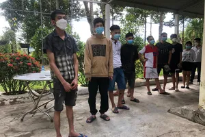 Tiếp nhận 34 công dân từ Campuchia trở về nước