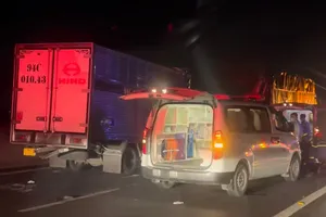 Va chạm trên cao tốc TP.HCM - Trung Lương, khiến tài xế và phụ xe tử vong