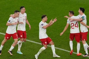 Xem chiến thắng 2-0 của Ba Lan trước Saudi Arabia