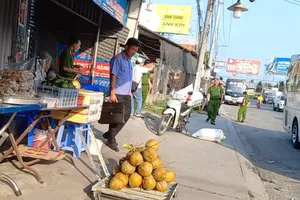 Bị chặn đường, tài xế xe tải cầm hung khí chống trả và đâm 1 người tử vong 