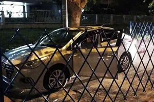 Tài xế tử vong bên trong ô tô đậu ven đường trong khu công nghiệp