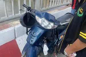 Nam thanh niên bỏ lại xe máy nhảy xuống sông Vàm Cỏ Đông mất tích