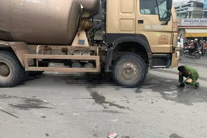 Va chạm với xe bồn, khiến nữ công nhân tử vong trên đường đi làm về 
