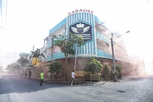 212 người 'dập' đám cháy giả tại 1 quán Karaoke ở Long An