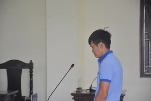 Lãnh 7 năm tù vì buôn lậu 39kg vàng