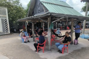 Đưa người xuất cảnh trái phép để hưởng hoa hồng 800USD/tháng