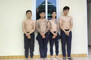 Nhóm thanh thiếu niên xăm trổ từ TP.HCM xuống Long An cướp giật