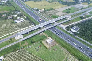 Dự án đường vành đai TP Tân An chính thức thông xe ngày 23-12