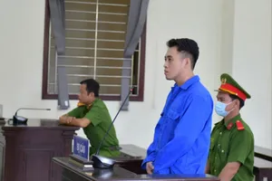 Đâm bạn tù vì không trả lãi theo thỏa thuận