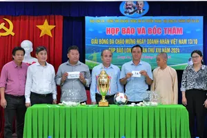 Long An: Bốc thăm chia bảng giải bóng đá Cúp Báo Long An lần thứ XIV 
