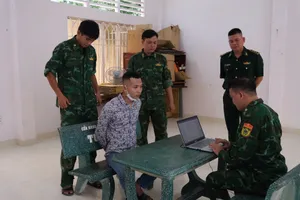Biên phòng Long An bắt bị can giết người sang Campuchia trốn truy nã