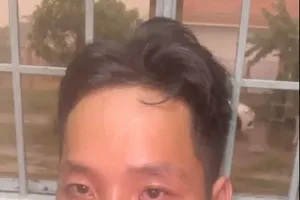 Bắt thanh niên cướp giật vé số của người bán dạo