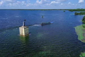 Biên phòng Long An ngày đêm tuần tra bảo vệ biên giới mùa nước nổi