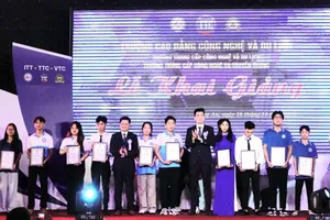 Long An tăng cường đào tạo y sĩ phục vụ tuyến y tế khu công nghiệp và biên giới