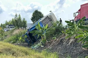 4 người thương vong sau vụ tai nạn trên quốc lộ N2 là hai mẹ con và hai anh em ruột