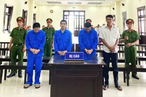 Án mạng tại quán hủ tiếu vì cho rằng bị nhìn đểu