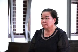 Cựu hiệu trưởng tham ô tài sản được giảm án 