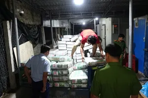 Tây Ninh: Phát hiện hơn 15 tấn thịt đông lạnh chưa rõ xuất xứ