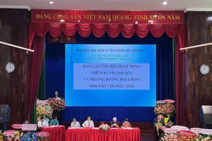 Hội Khoa học Lịch sử TP.HCM quan tâm sâu sắc đến vấn đề phản biện xã hội 