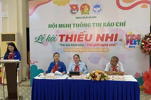 Trải nghiệm tương tác với AI qua Facebook tại Lễ hội Thiếu nhi TP.HCM