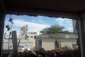 Thông tin mới vụ dỡ khách sạn gây sập nhà dân ở Đà Nẵng