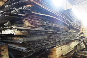 Cháy nhà máy sản xuất kết cấu thép, nhiều người tháo chạy