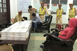 Nữ chủ lô hàng lậu khai không biết chữ khi viết tường trình